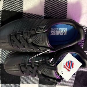 NWT K-Swiss classic VN Black womens Sneakers